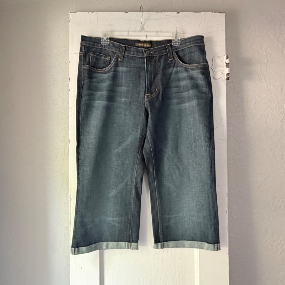 David Kahn Jeanswear Womens Dark Wash Cuffed Denim Capri Jeans Mid Rise Size 34